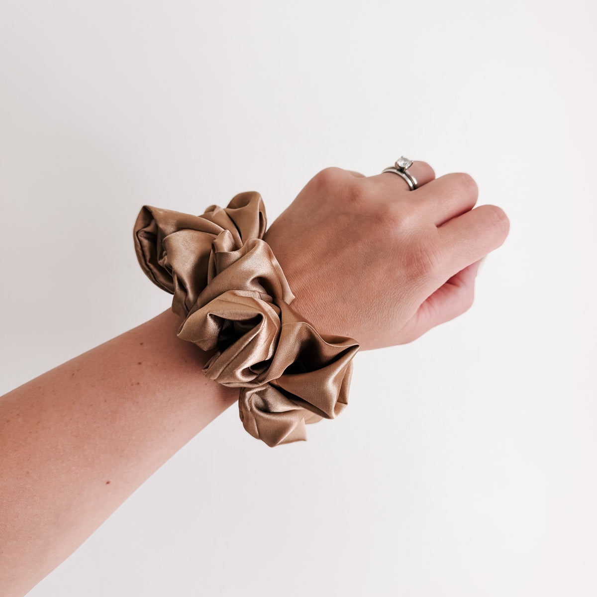 PALE TAUPE | Satin Scrunchie