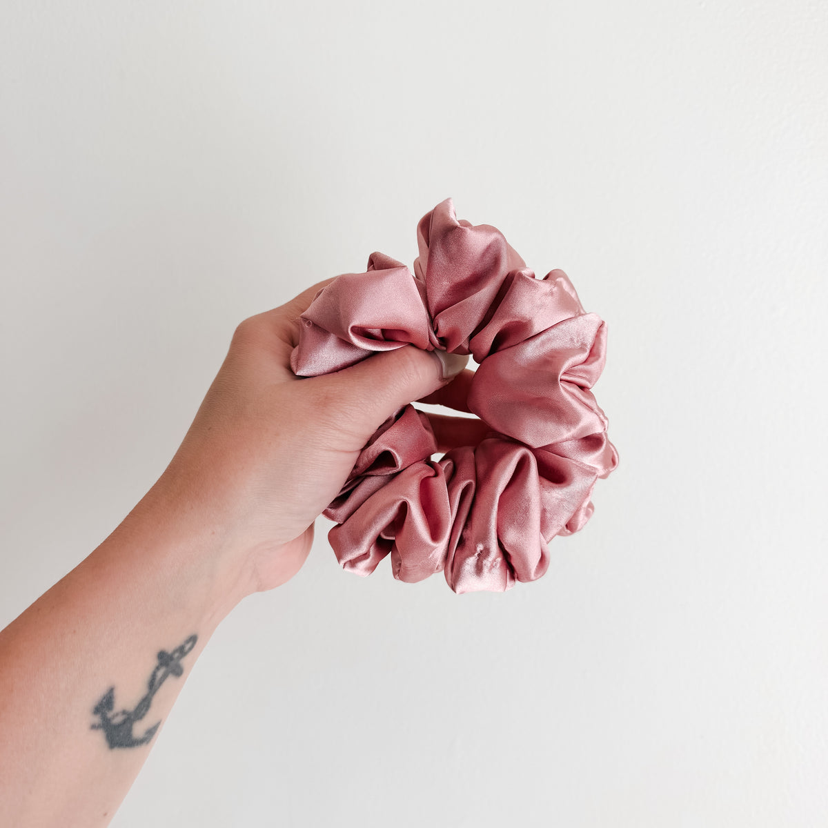 ROSE BLUSH | Satin Scrunchie