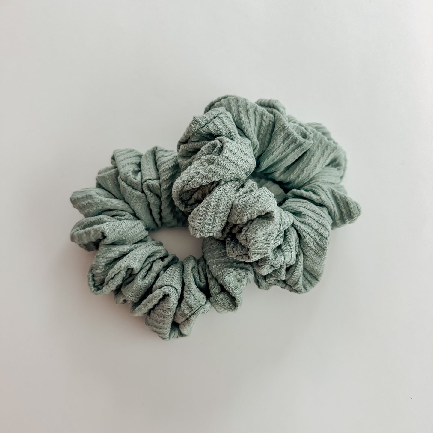DUSTY SAGE | Wave Ribbed Scrunchie