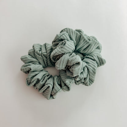 DUSTY SAGE | Wave Ribbed Scrunchie