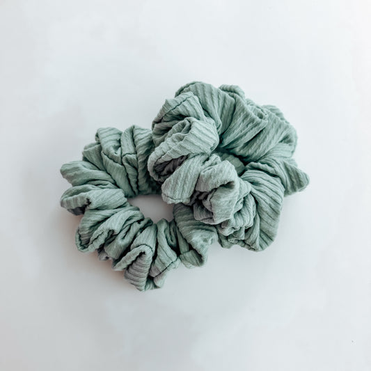 DUSTY SAGE | Wave Ribbed Scrunchie
