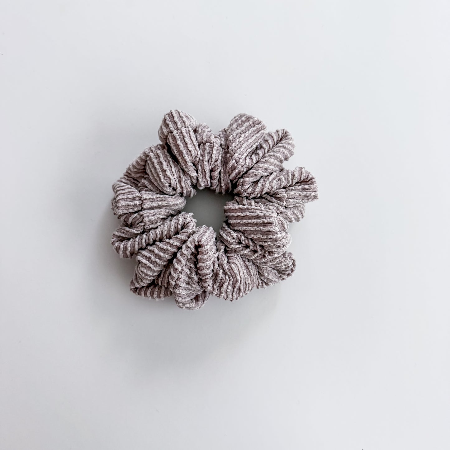DUSTY TAUPE | Wave Ribbed Scrunchie