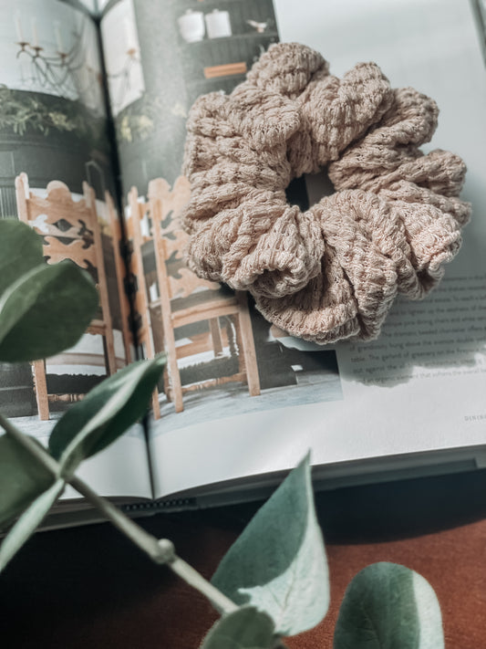 OATMEAL | Chunky Waffle Scrunchie