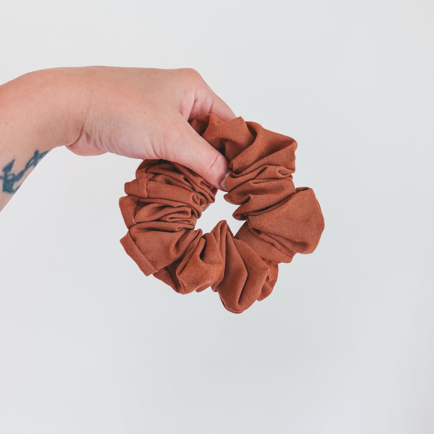 SIENNA LINEN | Scrunchie