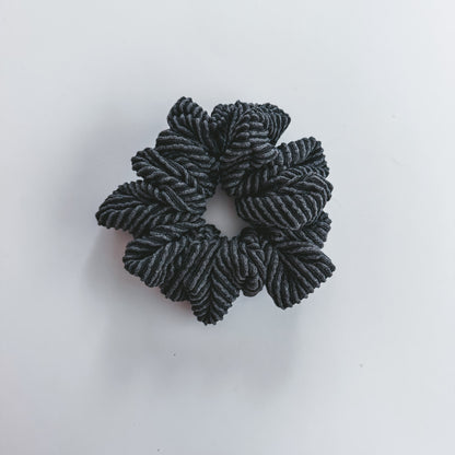 CHARCOAL | Wave Ribbed Scrunchie