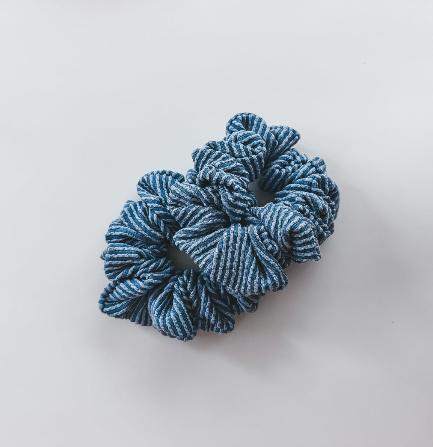 DENIM | Wave Ribbed Scrunchie