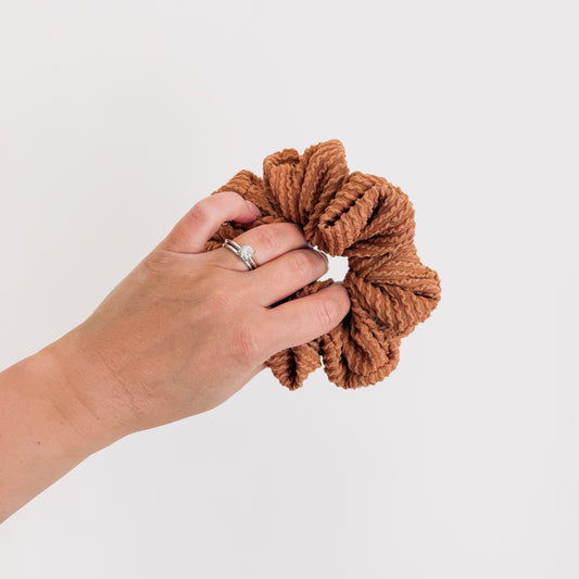 DUSTY TANGERINE | Wave Ribbed Scrunchie