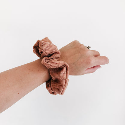 AMBER | Scrunchie