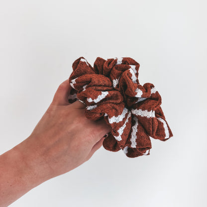 CHESTNUT STRIPES | Scrunchie