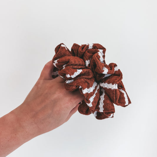 CHESTNUT STRIPES | Scrunchie