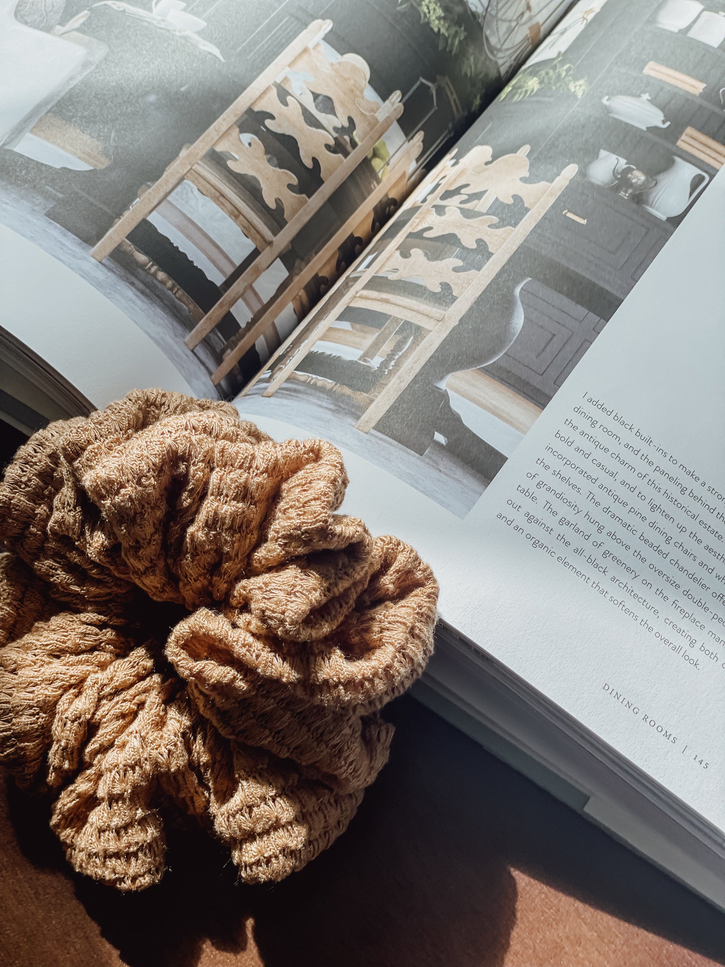 MOCHA | Chunky Waffle Scrunchie