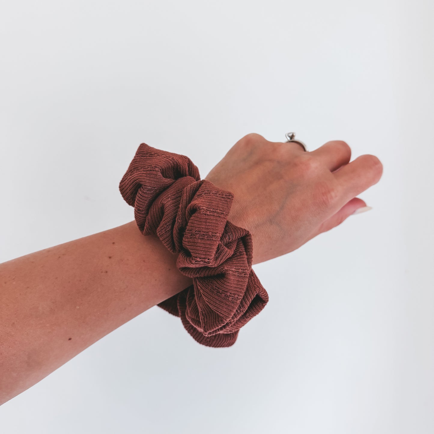 UMBER | Scrunchie