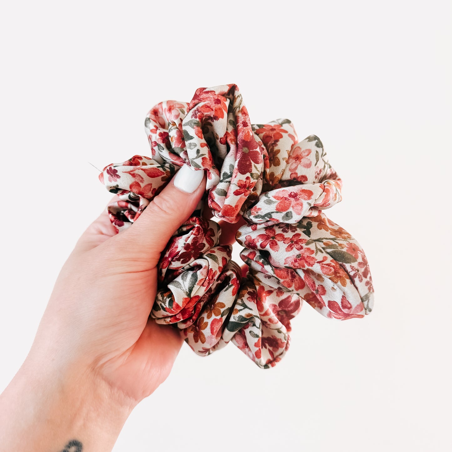 FALL FLORAL SATIN | Scrunchie