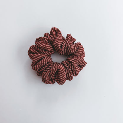 CINNAMON | Wave Ribbed Scrunchie
