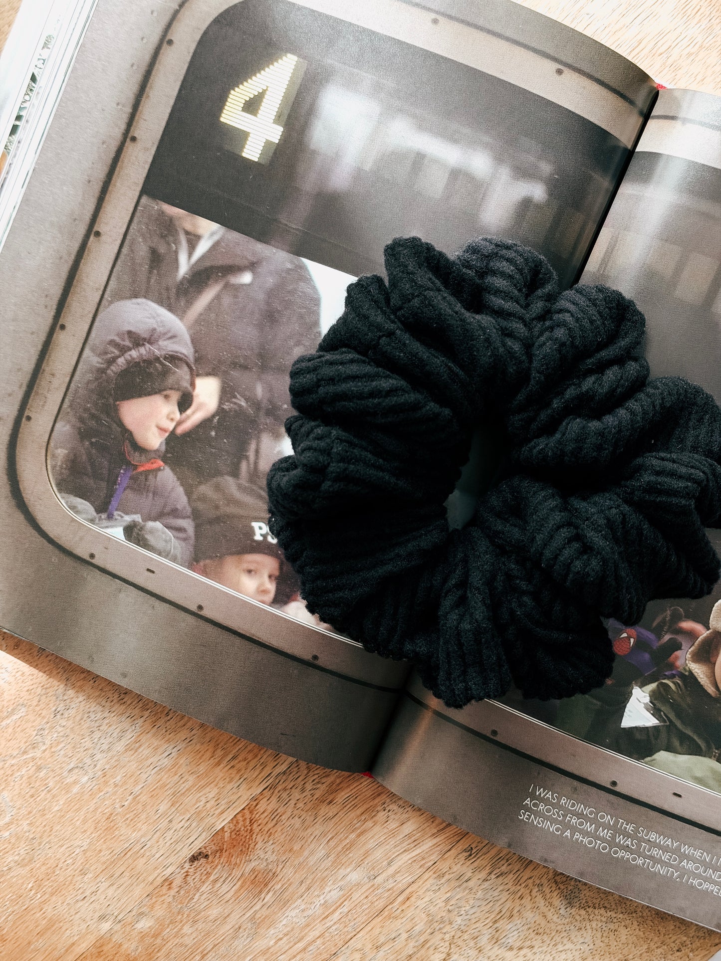 BRUSHED BLACK | Soft Wave Ribbed Scrunchie